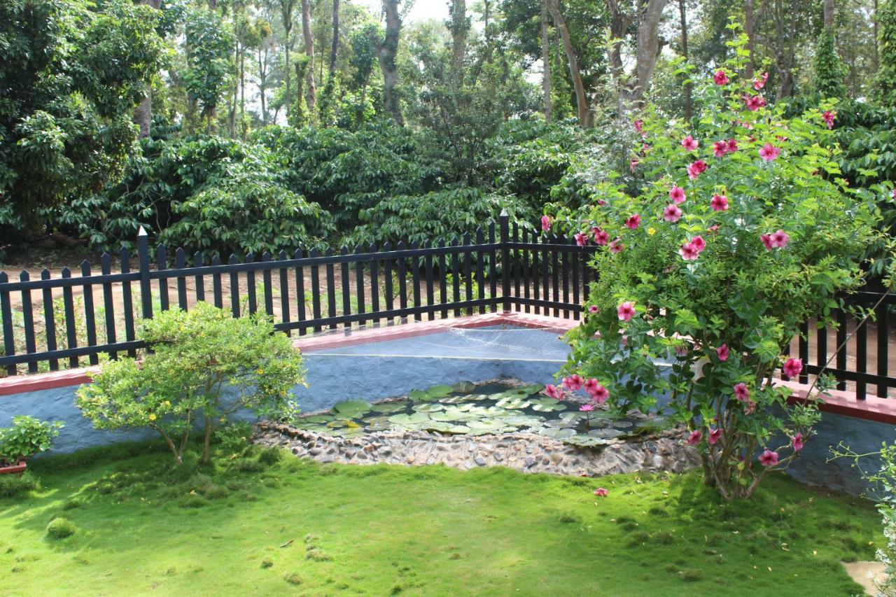 Whistling Woods Farm Stay Kushalnagar Luaran gambar